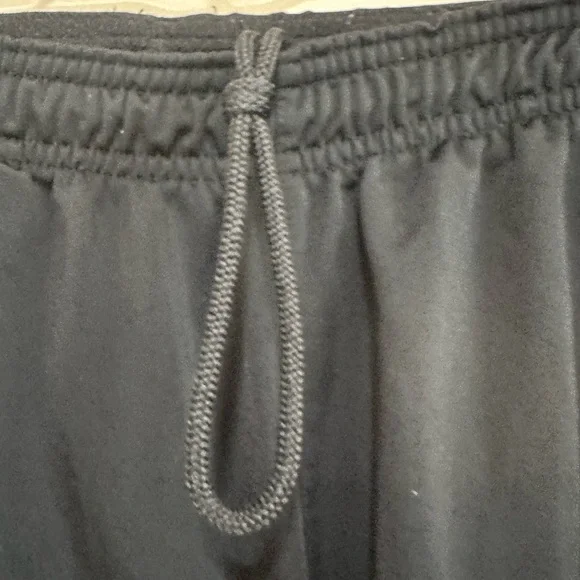 Adidas women’s Black Track Pants size medium - Picture 5 of 9